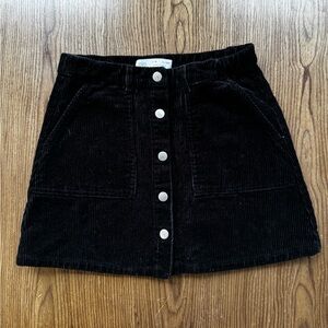 3 FOR $15 - Zara kids girls black corduroy snaps mini skirt - 9 years